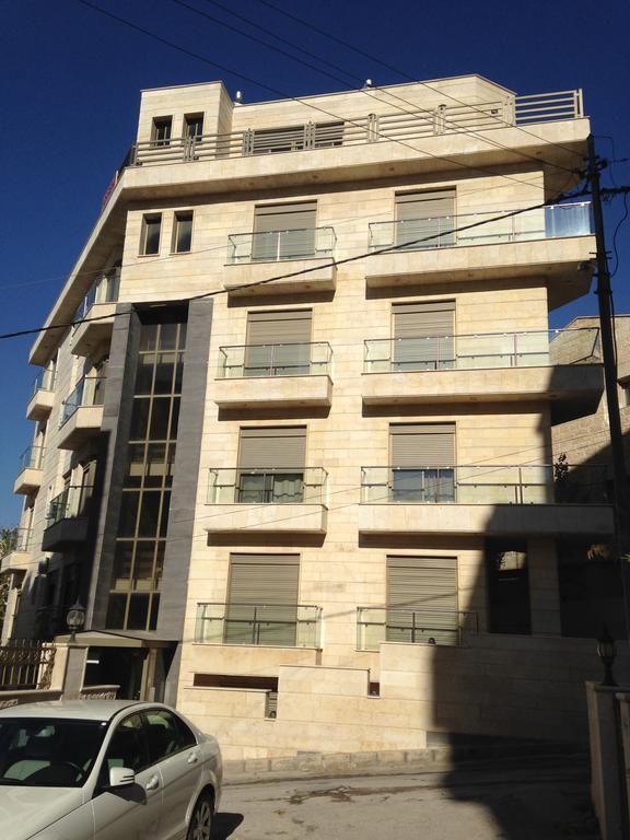 Diyarkom Apartment Amman Buitenkant foto