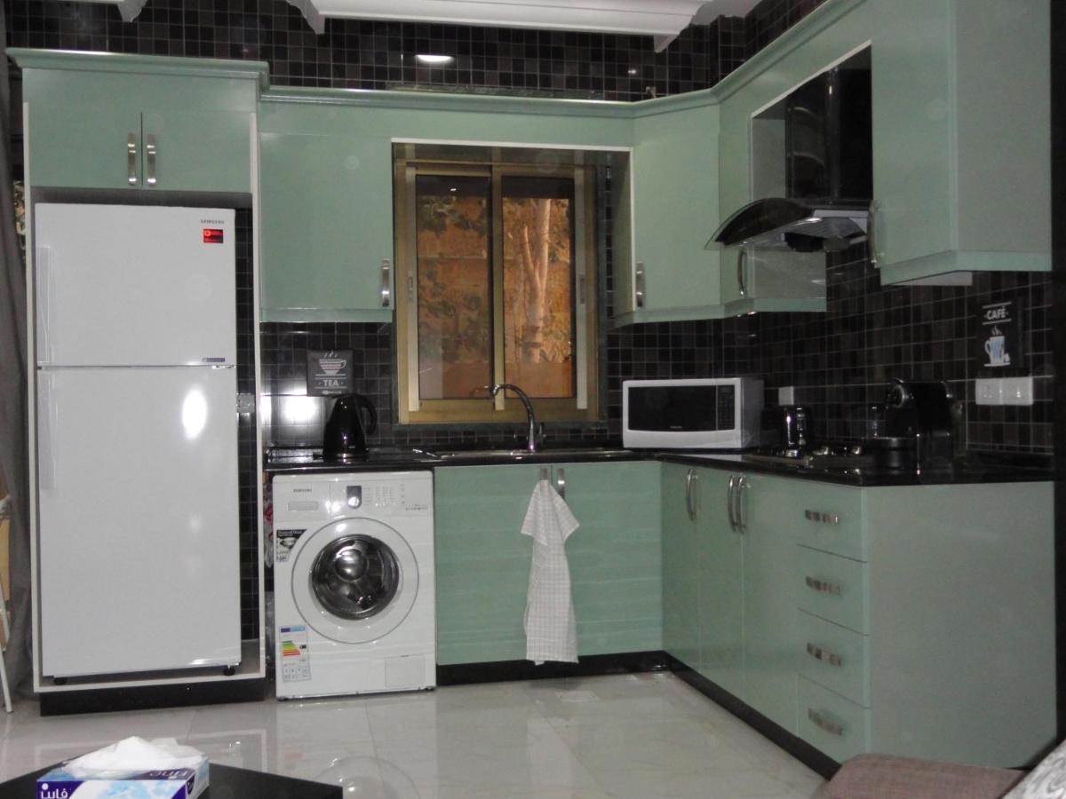 Diyarkom Apartment Amman Buitenkant foto